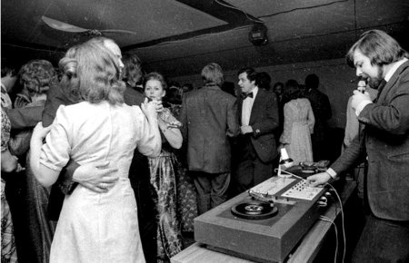 Zabawa karnawałowa, czyli Gdzie się podziały Tamte Prywatki