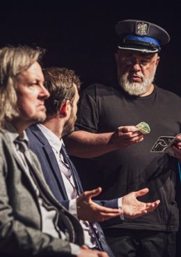 Sylwester w Korezie: OBSERWATOR