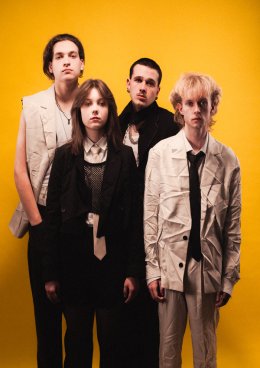 Lovers’ Rehab i Sad Smiles