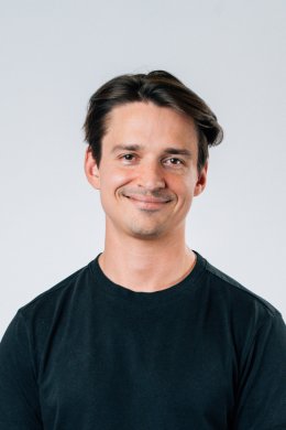 Stand-up na Modlińskiej, Tomek Skrzypek