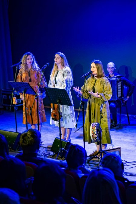 Scena Piosenki Autorskiej: Karolina Patla, wystąpi zespół: UKOJA