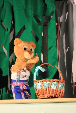 Wkręć się w teatr: Misiowe przygody