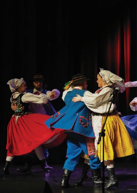 „Koncert wiosenny" - Zespół Pieśni i Tańca Lusowiacy