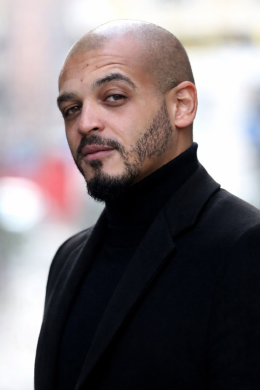 Damian Ukeje śpiewa piosenki Kondratowicza!