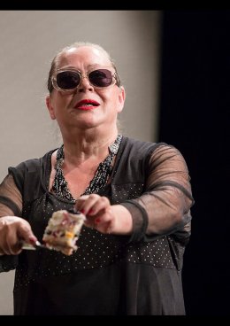 Mrożona papuga - Teatr Korez